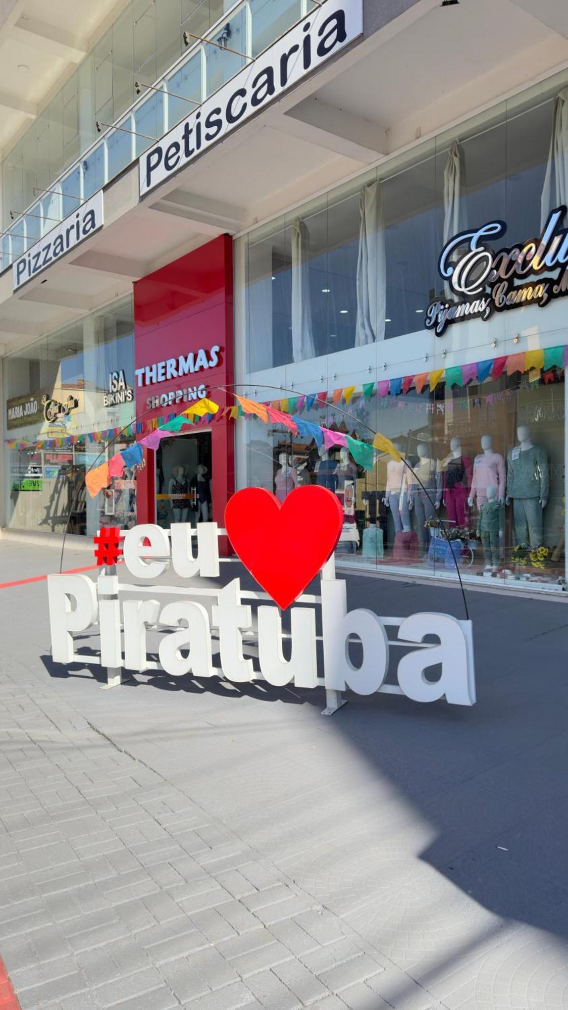 Apto Das Lavandas - 2 Quartos - Apto Todo Climatizado - A 150M Do Parque Termal! Piratuba Ngoại thất bức ảnh
